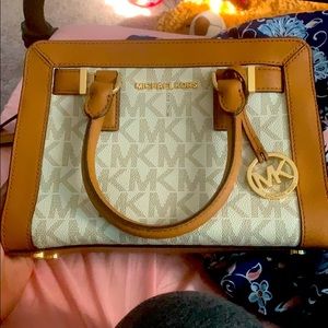 Michael Kors Crossbody bag